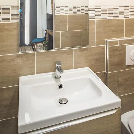 Charme Du Bouchon - Ideal Place Apartman *