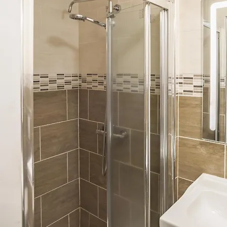 Charme Du Bouchon - Ideal Place Apartman